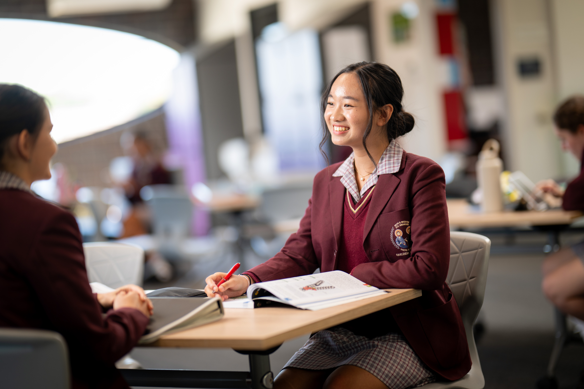 250217 G Blue Z8 8542 Lge