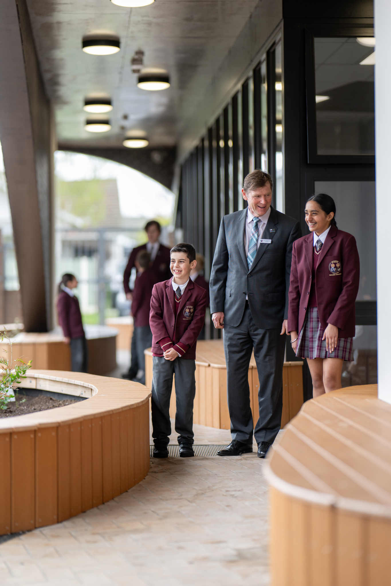 230830 G Blue Z9 1372 Lge