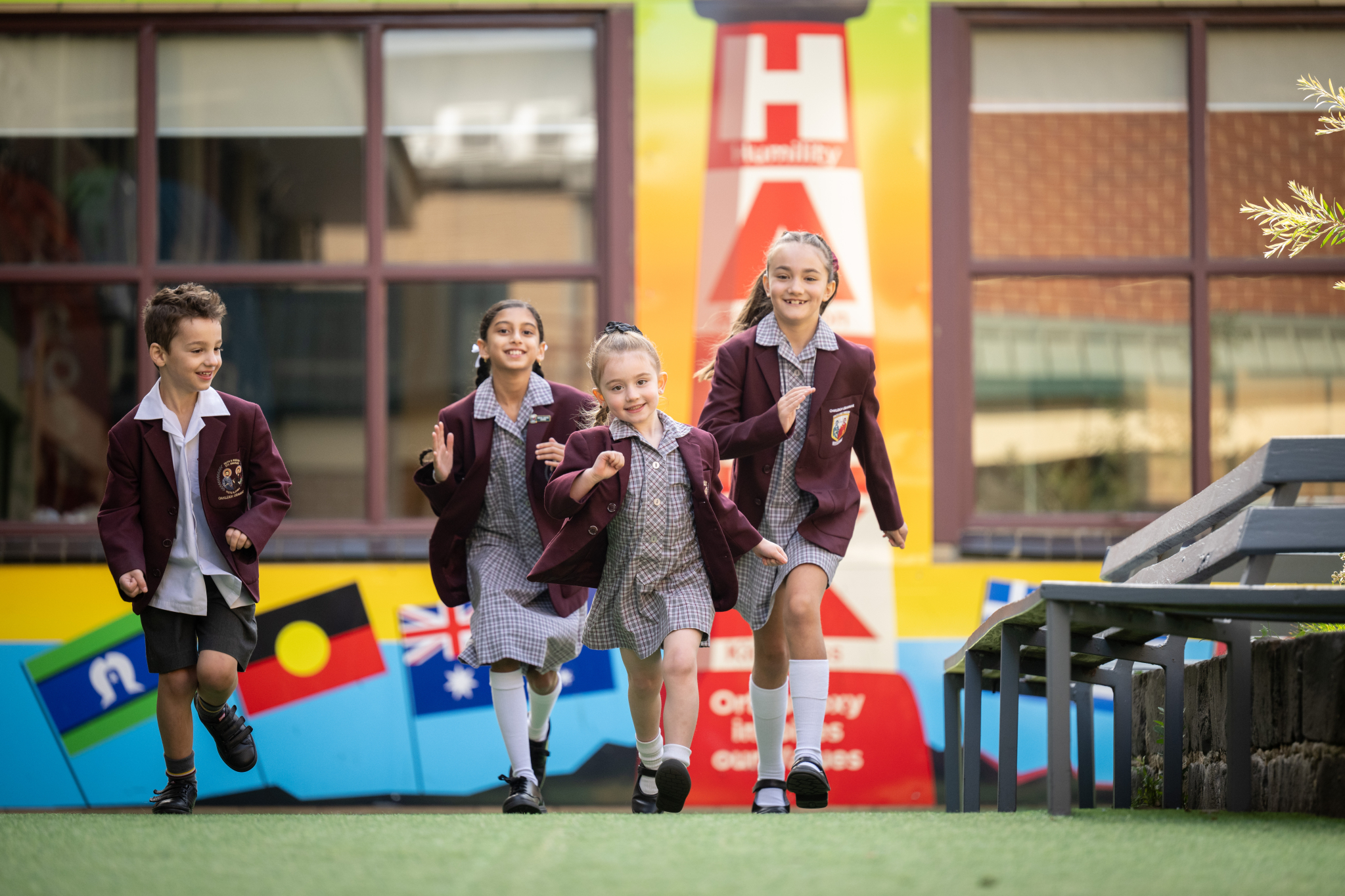 250303 G Blue Z9 2 11 Lge